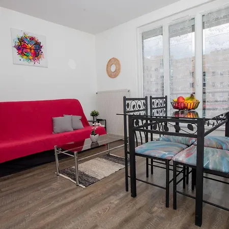 Le Chez Moi Hyper Centre Parking 3mn Gare Lejlighed Montigny-le-Bretonneux